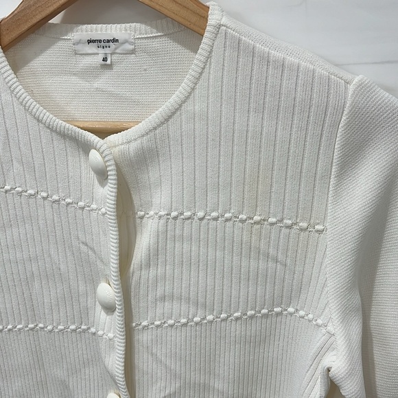 Pierre Cardin Signe | Vintage White Button Up Cardigan - Size 40/Small - Picture 3 of 8